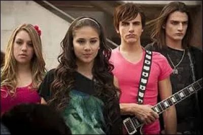 Daisy est-elle dans un groupe ?