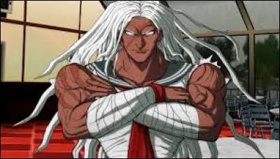 Elle est la lycéenne d'élite combattante. Elle est la "taupe" du groupe et, prise de remords, elle se suicidera en laissant une lettre sur sa condition et sur la véritable identité du coupable. De qui s'agit-il ?