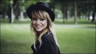 Quel est le vrai nom de la chanteuse québécoise Cur de Pirate ?