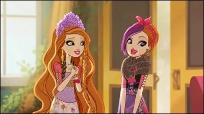 Qui est la sur jumelle de Holly O'Hair ?