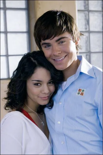 En 2006, quel téléfilm musical a propulsé Zac Efron et Vanessa Hudgens sur le devant de la scène ?