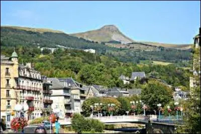 C'est une station thermale auvergnate spécialisée dans les affections respiratoires et dermatologiques.