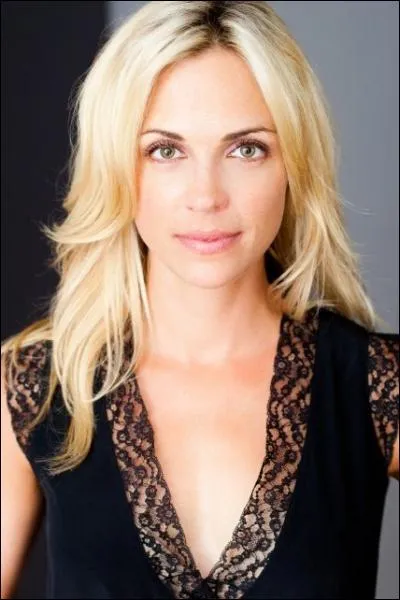 Qui est cette femme ?