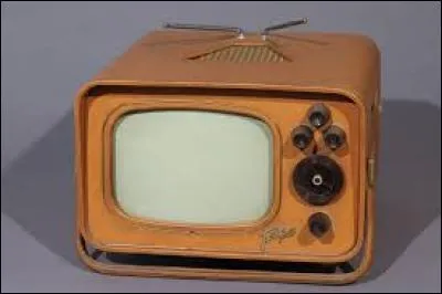 La télévision a été créée en 1960.