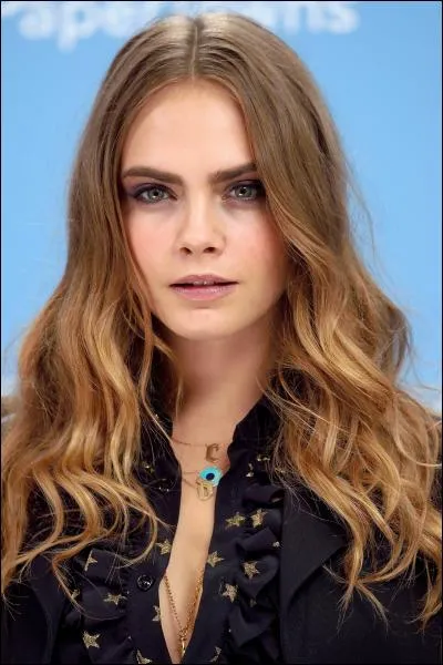 Quel personnage Cara Delevigne joue-t-elle dans 'Suicide Squad' ?