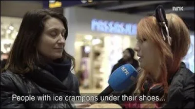 Nano a déclaré à la presse que les avantages d'être une chatte sont...