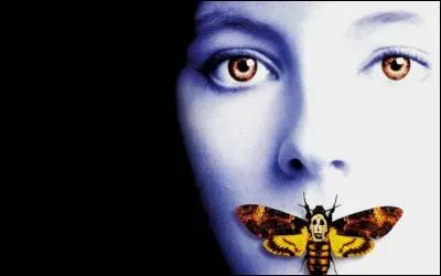 Selon l'expression, qui passe quand un long silence s'installe dans une assemblée ?