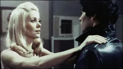 Quel est ce film de Luis Bunuel ?