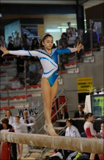 Qui est cette gymnaste ?