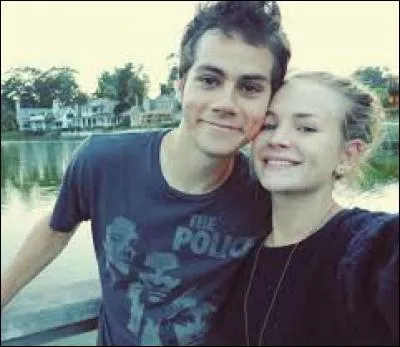 Quel est le nom de la copine de Dylan ? (février 2016)