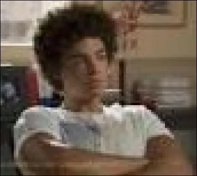 Que demande Baptiste à Thomas ?