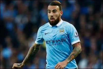Nicolás Otamendi a été transféré à Manchester City pour 44 millions d'euros. En provenance de quel club ?