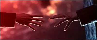 Malgré un contrôle total sur les espèces non humaines, malgré la mainmise exercée par les Mangemorts sur l'échiquier politique, le groupe rebelle reste entier et indivisible. Qui est le point de ralliement de tous ceux qui luttent contre Voldemort ?