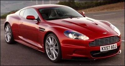 Quelle est la marque de ce bolide ?