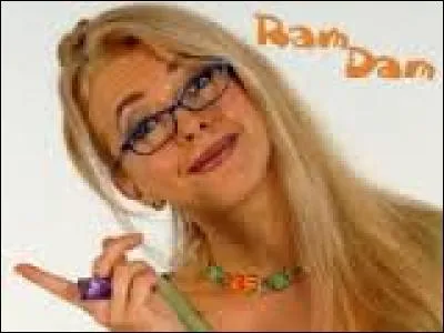 De qui le père de Manolo est-il amoureux ?