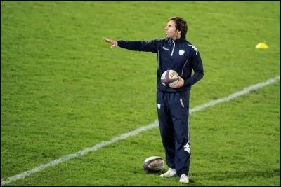 Quel club n'a pas changé d'entraîneur à la mi-saison ?