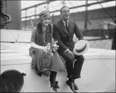 Après leur mariage Mary Pickford et Douglas Fairbanks fondèrent la société Pickfair.