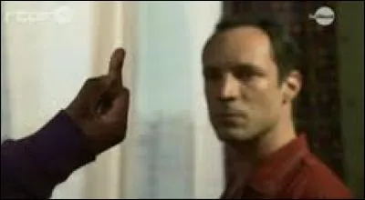 Qui part avec eux sans qu'ils le sachent ?