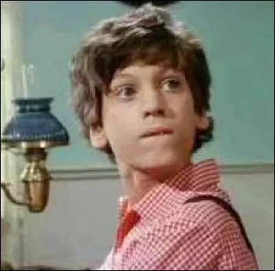 Le frère de Nellie est...