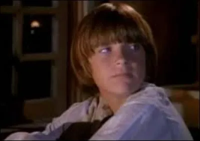 Le frère de Cassandra est...