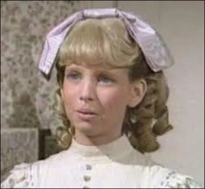 La soeur adoptive de Willie, c'est...