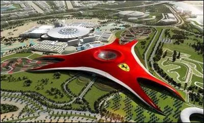 Dans quelles villes se trouvent les 2 parcs d'attractions Ferrari ?