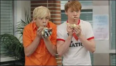 Dans quel clip de la s&eacute;rie, les R5 ont-ils fait une apparition ?