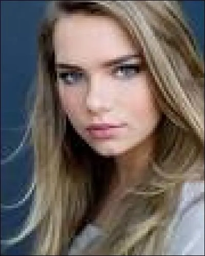 Quel est le vrai nom de Bella ?