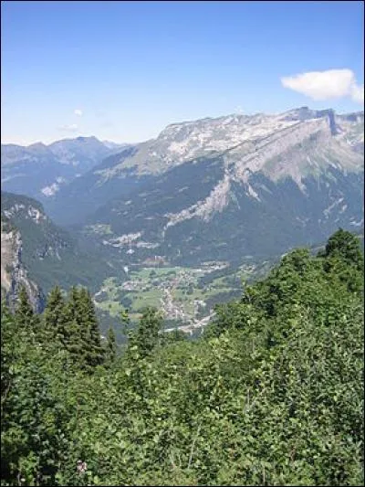 Où se situe la commune de Sixt-Fer-à-Cheval ?