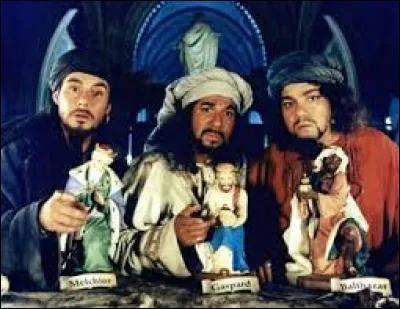 Quel film sorti en 2001 marque le retour du trio à l'écran ?