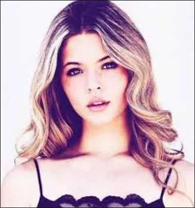 Qui est cette merveilleuse fille ?