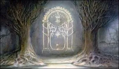 Par quel chemin la communauté de l'anneau se dirige-t-elle avant d'aller dans les mines de la Moria ?