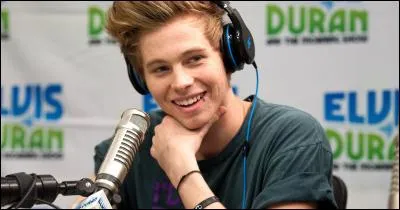 Quelle est la chanson préférée de Luke sur leur 1er album ?