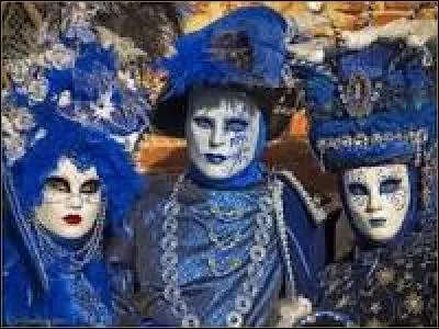 Depuis quand fait-on le carnaval de Venise ?