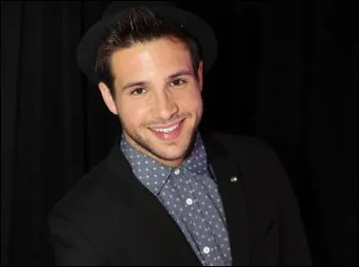 Comment s'appelle le nouveau ?