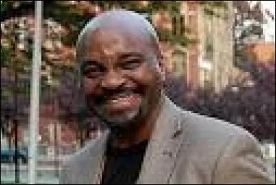 Qui est le fils de Damien ?