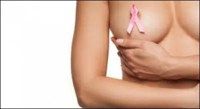 C'est une maladie qu'énormément de personnes ont ou ont eu qui se déroule au niveau des seins. Le dépistage le plus simple étant de se tâter le sein, et d'être sur ses gardes si on sent une boule. Attention, toutes les boules ne sont pas révélatrice d'une maladie.