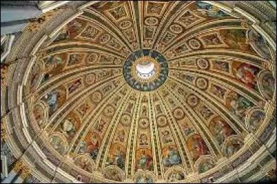 La coupole de la cathédrale Saint-Pierre de Rome est le plus haut dôme du monde. Qui a œuvré à sa construction ?