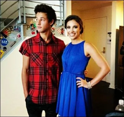 Comment s'appelle sa soeur ?