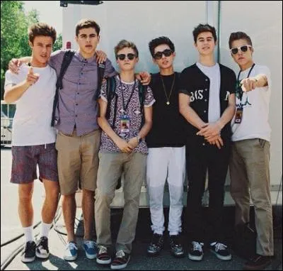 Comment s'appelle le groupe de Viners dont il fait partie ?