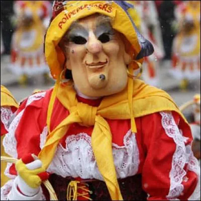 On connaît le carnaval de Binche avec ses Gilles mais d'autres carnavals se déroulent en Belgique, dont un au nord du pays depuis six siècles. Mais quelle ville accueille ce célèbre carnaval flamand (patrimoine mondial UNESCO) ?