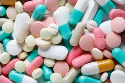 Quel est le médicament le plus vendu dans le monde en 2001 ?