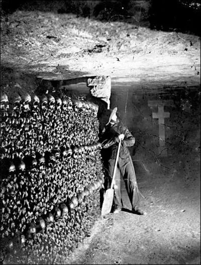 Pendant que Nadar photographie les morts qu'arrive-t-il dans sa vie ?