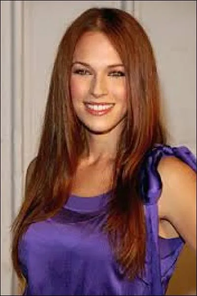 Qui est l'actrice qui incarne Grace Van Pelt ?