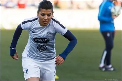 Qui est cette Bleue ?