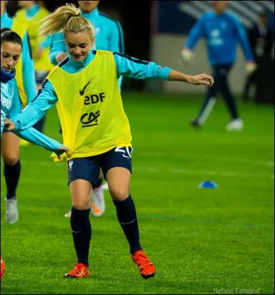 Qui est cette Bleue ?