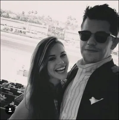 Avec qui Holland est-elle réellement en couple ?