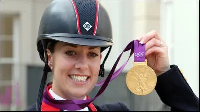 Charlotte Dujardin a gagné combien de médailles d'or aux Jeux olympiques ?