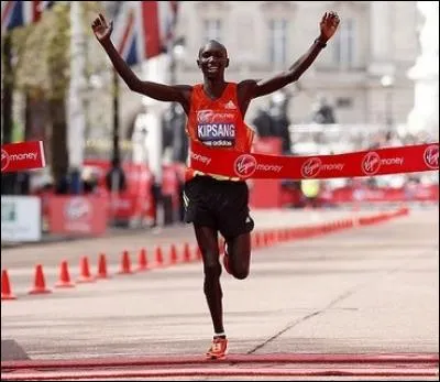 Quelle est la vitesse moyenne des meilleurs marathoniens sur leur épreuve de prédilection ?