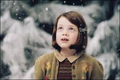 Quel est le nom que l'on donne à la petite Lucy lors de son règne au pays de Narnia ? (Le Lion, la Sorcière blanche et l'Armoire magique)
